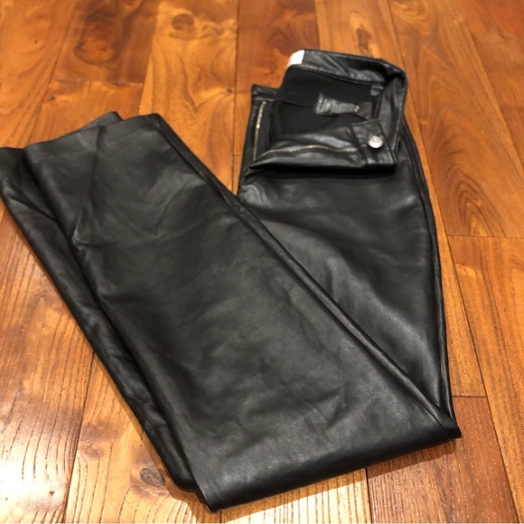 Wilfred black stretchy women's size 4 faux leather pants - Picture 9 of 10